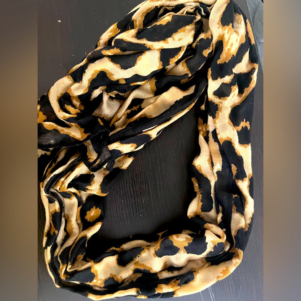 Leopard print scarf